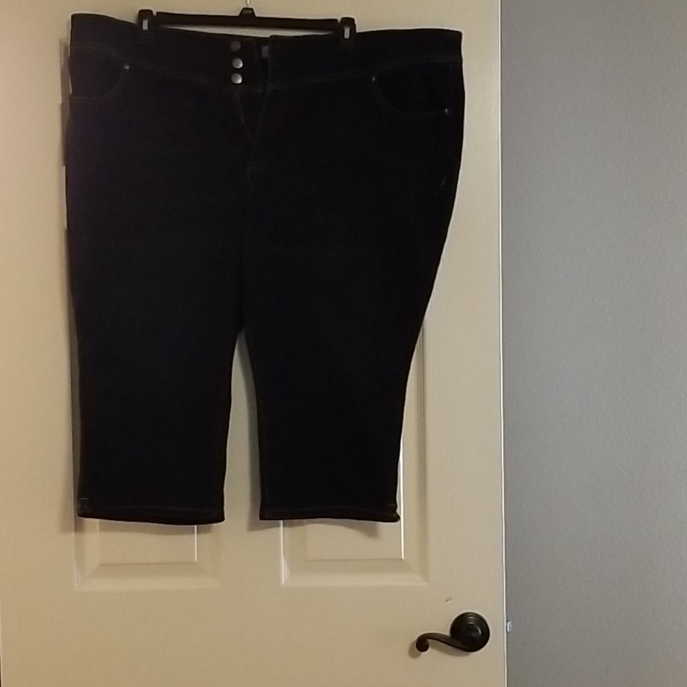 Denim capris